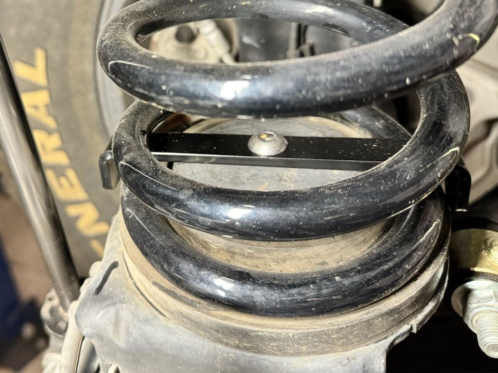 Rusty's JL Wrangler / JT Gladiator Heavy Duty Coil Spring Retainer