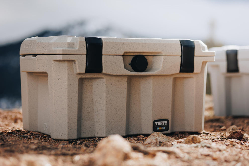 Tuffy 75 Locking Dry Box