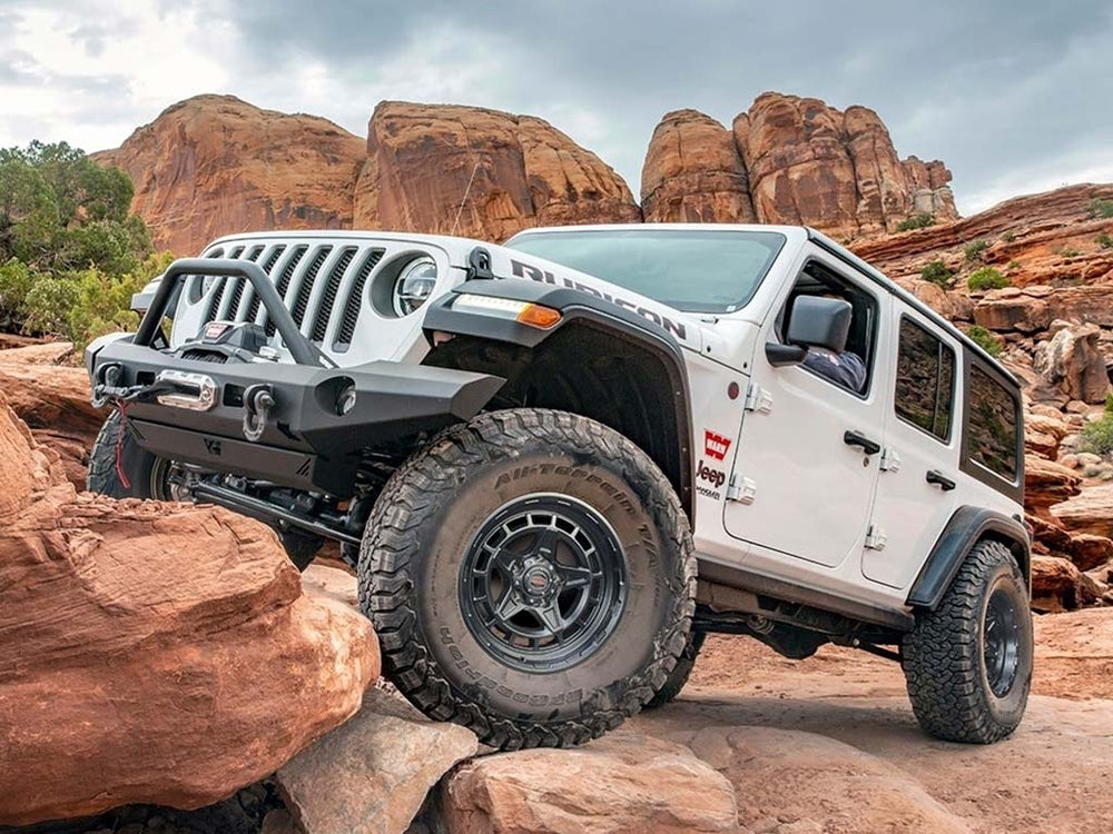 WARN - Warn Epic Wheels - Diamond Cutter - Black - 17 x 8.5